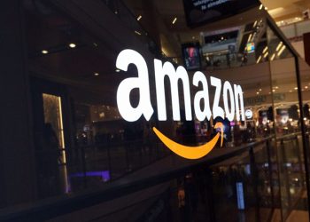 Amazon’s Stock Market Recovery: Do Recent Earnings Projections Suggest Further Upside for its Stock Price?