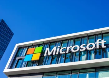 Can Microsoft’s Performance in Cloud Computing Support Continued Stock Price Growth?