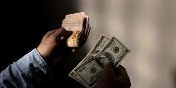 Emerging Markets Facing Currency Depreciation Pressure: How Global Capital Flows Influence Cross-Border Investments